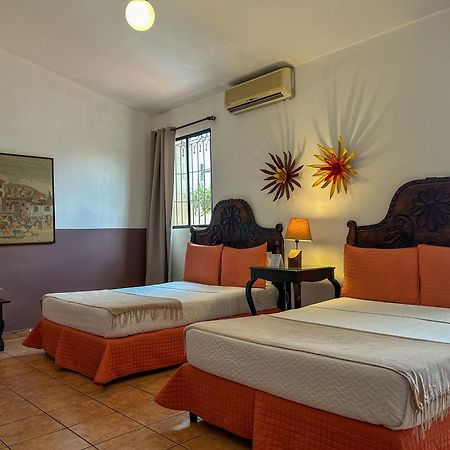 Hotel La Posada Del Angel San Salvador Esterno foto