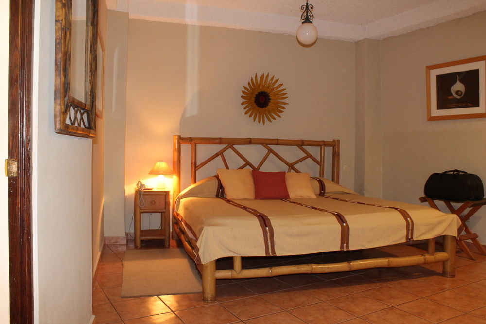 Hotel La Posada Del Angel San Salvador Esterno foto