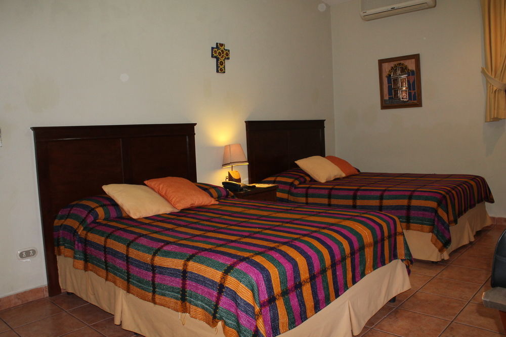 Hotel La Posada Del Angel San Salvador Esterno foto