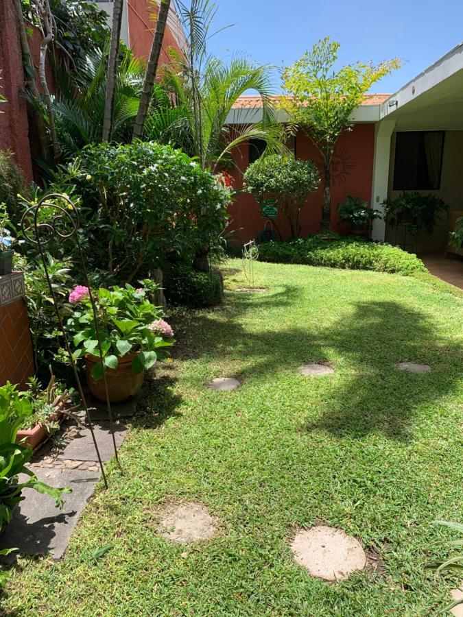 Hotel La Posada Del Angel San Salvador Esterno foto